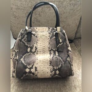 Vintage Coach Minetta Small Python Print Cream & Bag like new